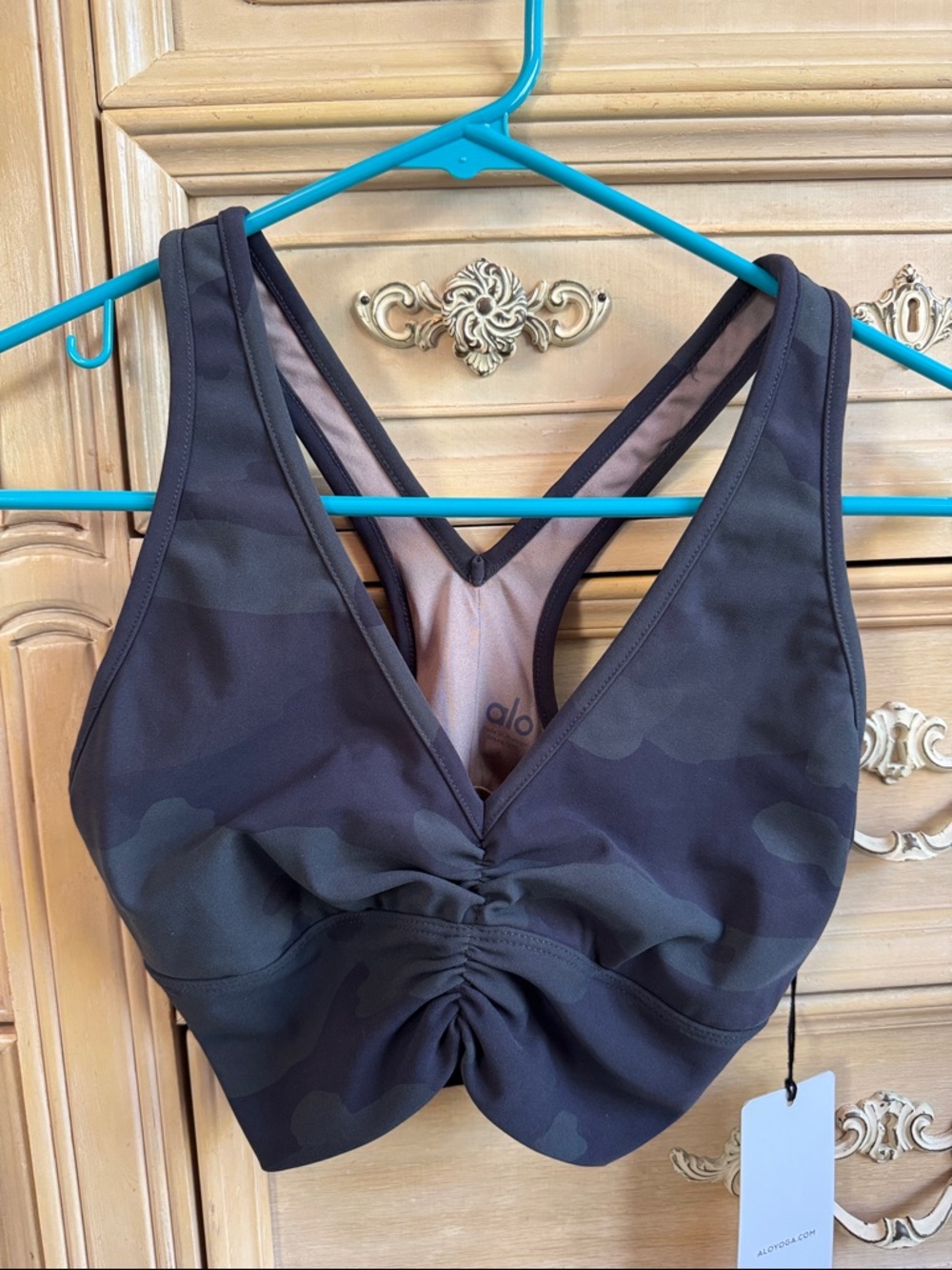 ALO Yoga hunter Camo Ruched Sports Bra